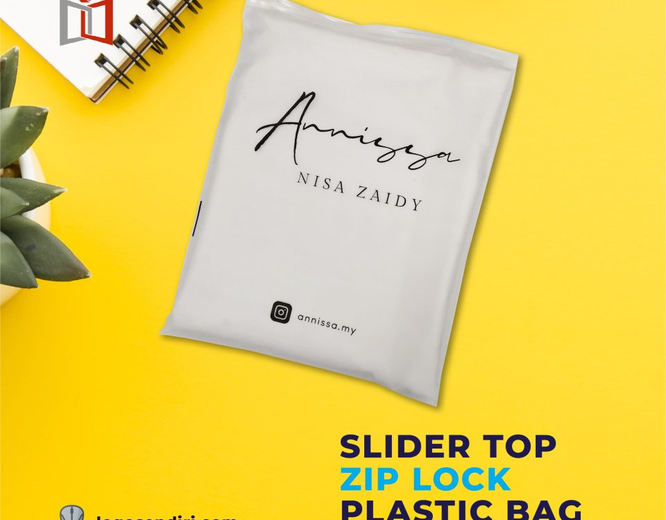 [Image of White slider ziplock plastic bag on yellow background] Bag Details: * Type: White * Style: